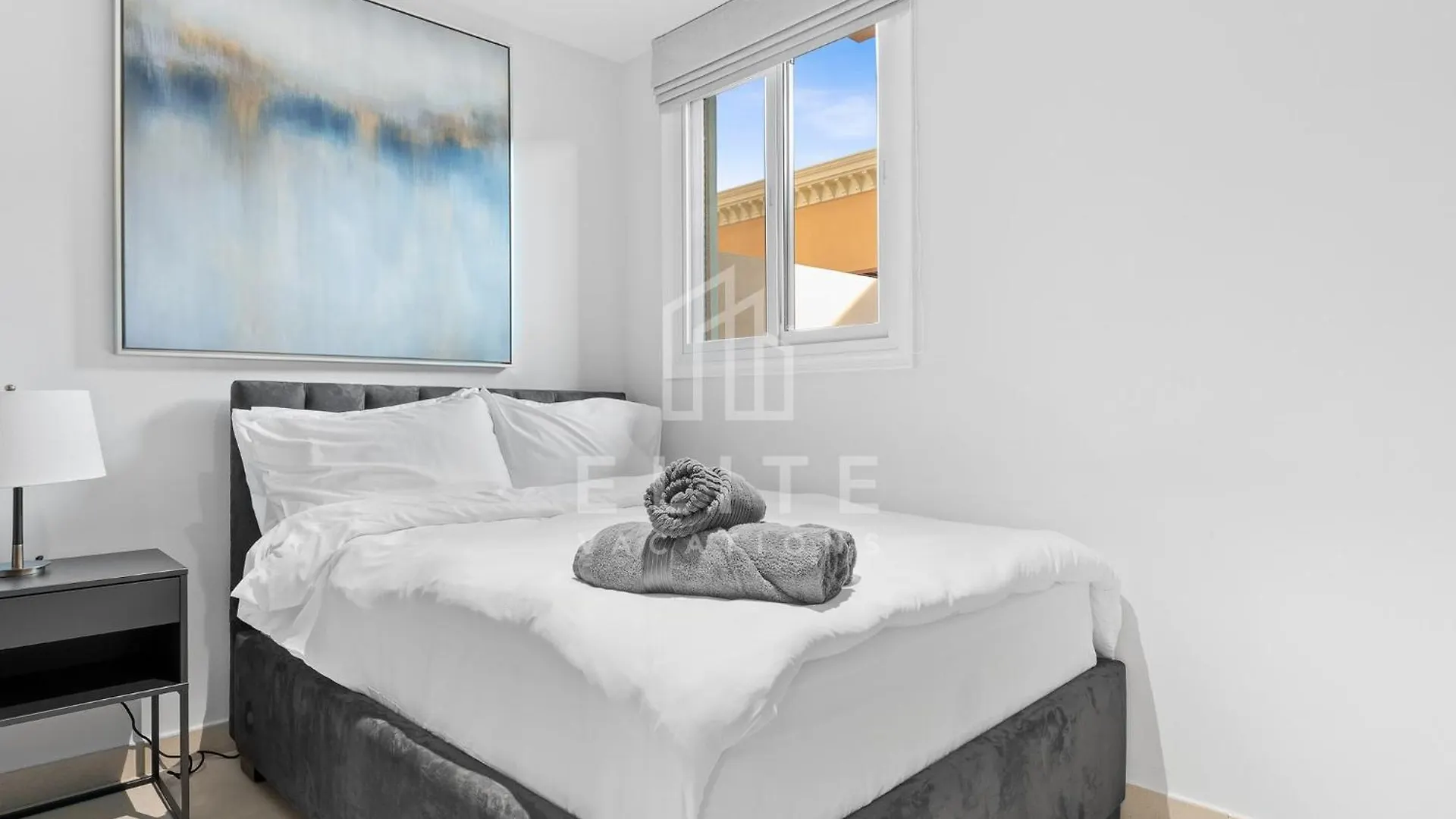 Luxury 4Br Villa Next To J1 Beach With Burj Views Dubai Förenade Arabemiraten